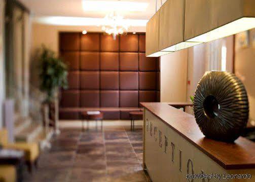 Bagnères-de-Luchon Clarion Suites Corneille Luchon מראה חיצוני תמונה